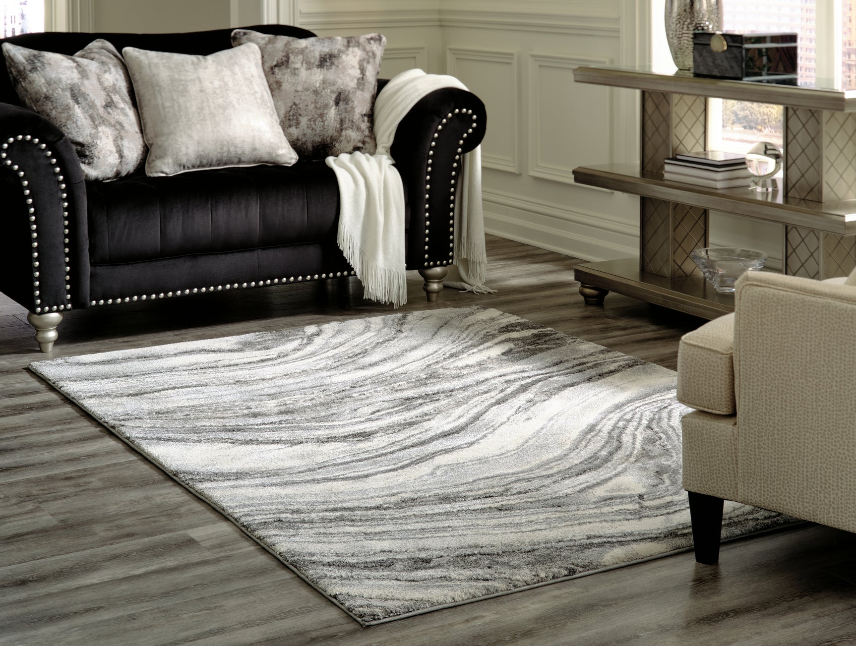 Wysdale Ivory/Gray 5' x 7' Medium Rug - Ornate Home