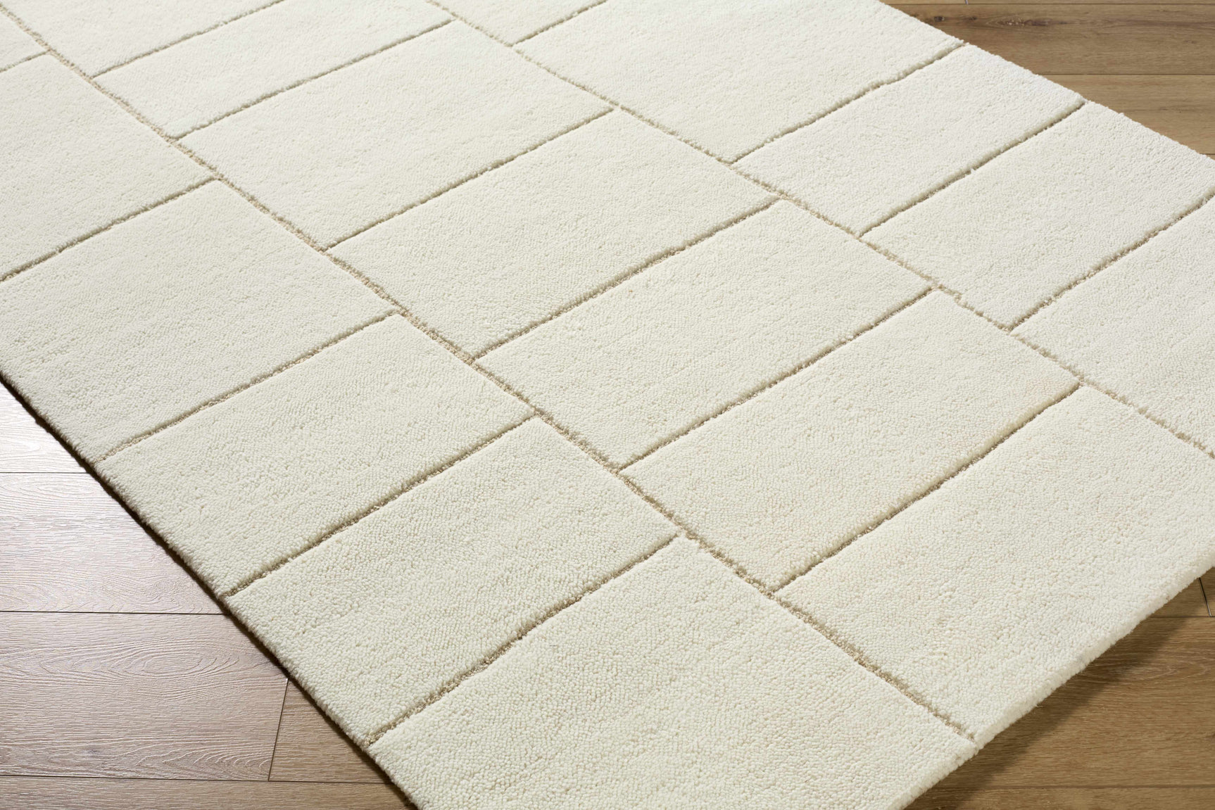 Xylia Beige Area Rug - Ornate Home
