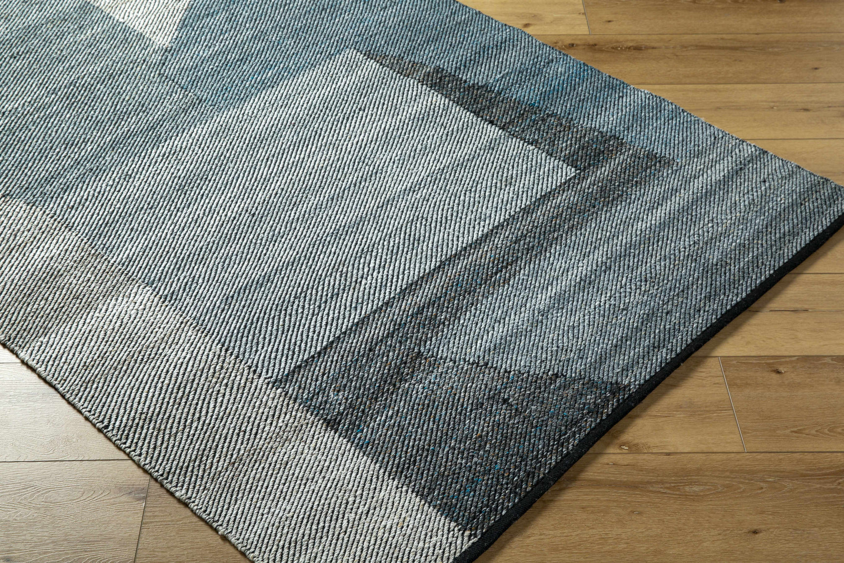 Yatin Outdoor Area Rug - Ornate Home