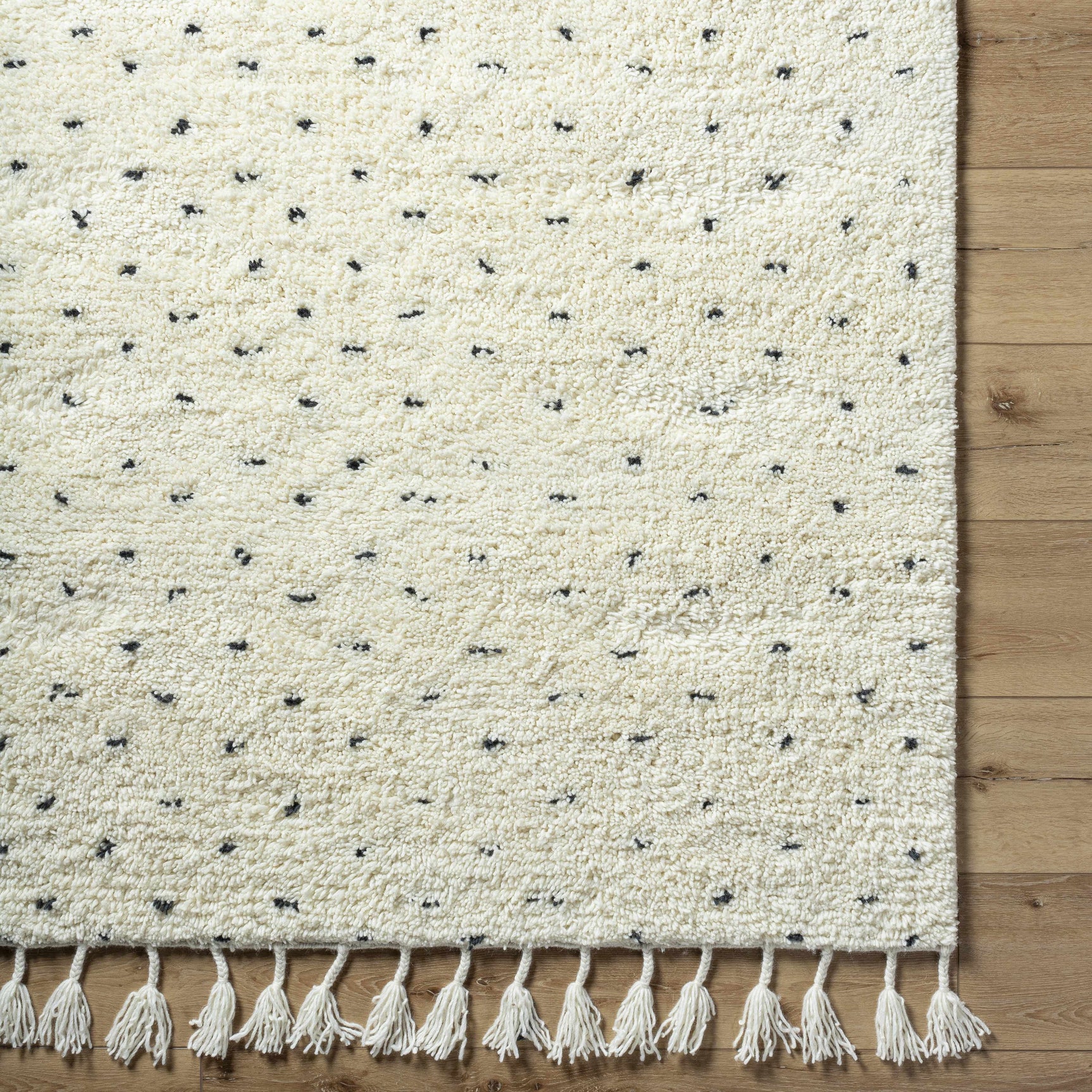 Yuuna Area Rug - Clearance - Ornate Home