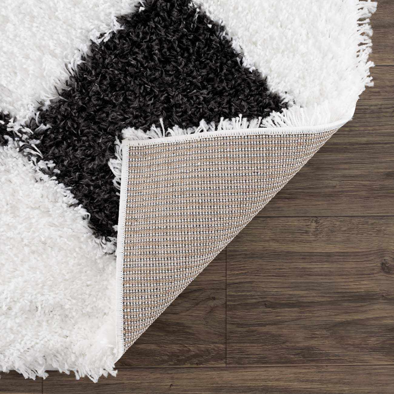 Zahur Black & White Diamond Area Rug - Clearance - Ornate Home