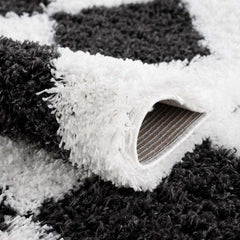 Zahur Black & White Diamond Area Rug - Clearance - Ornate Home