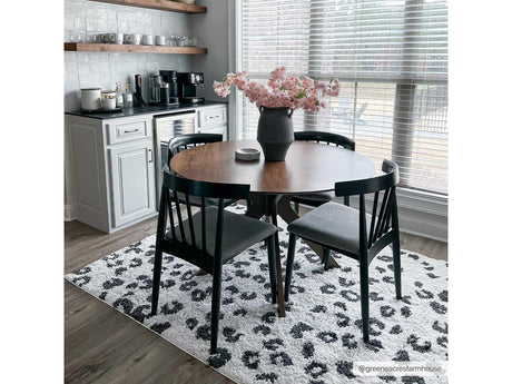 Zhen Black & White Area Rug - Clearance - Ornate Home
