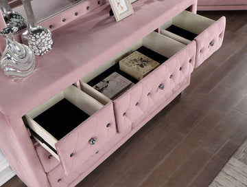 Zohar Pink 5 Pc. Queen Bedroom Set w/ Chest - Ornate Home