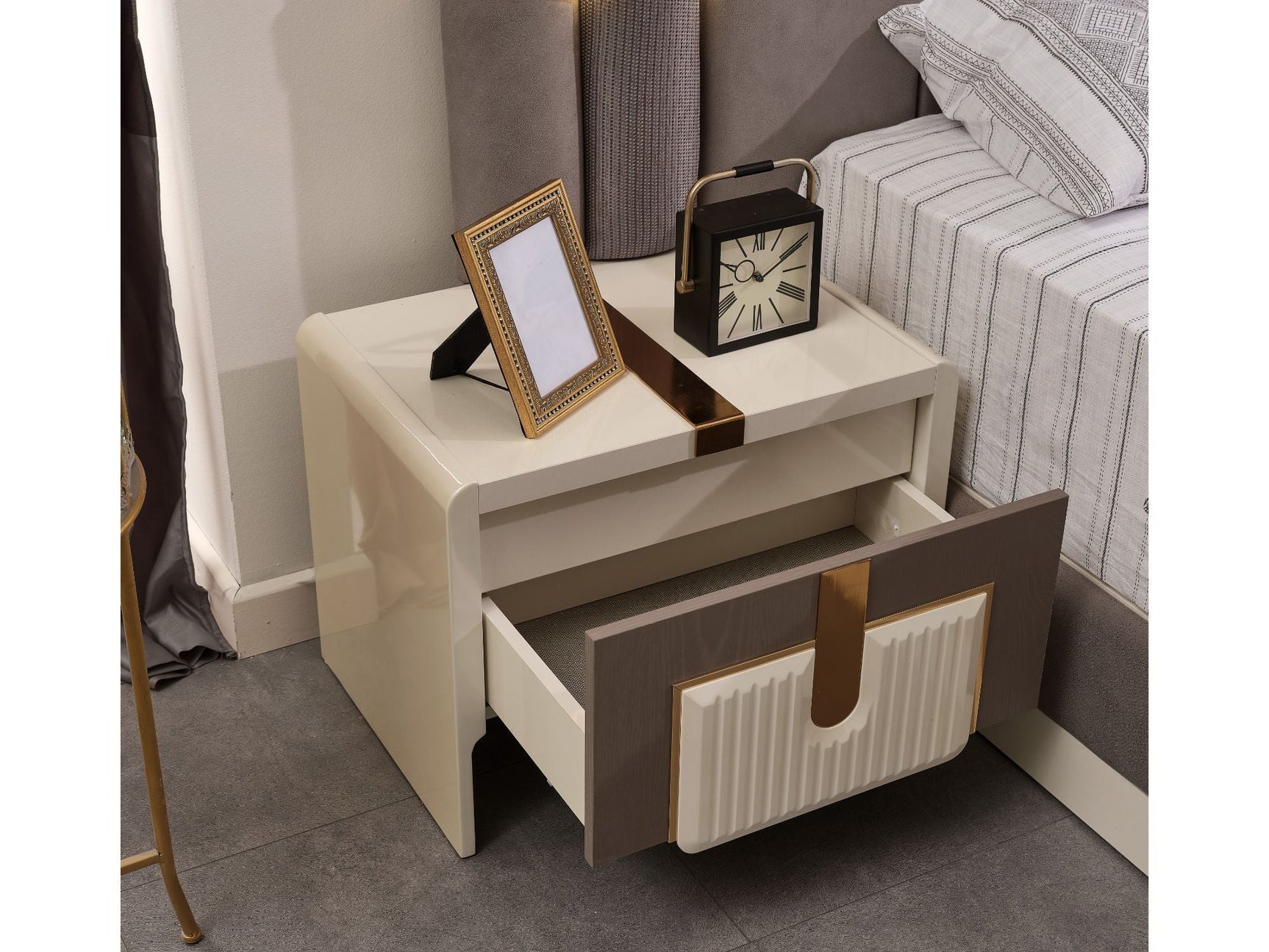 Zurich Taupe/White Nightstand