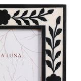 Fargooak Black/White 5x7 Petals Photo Frame