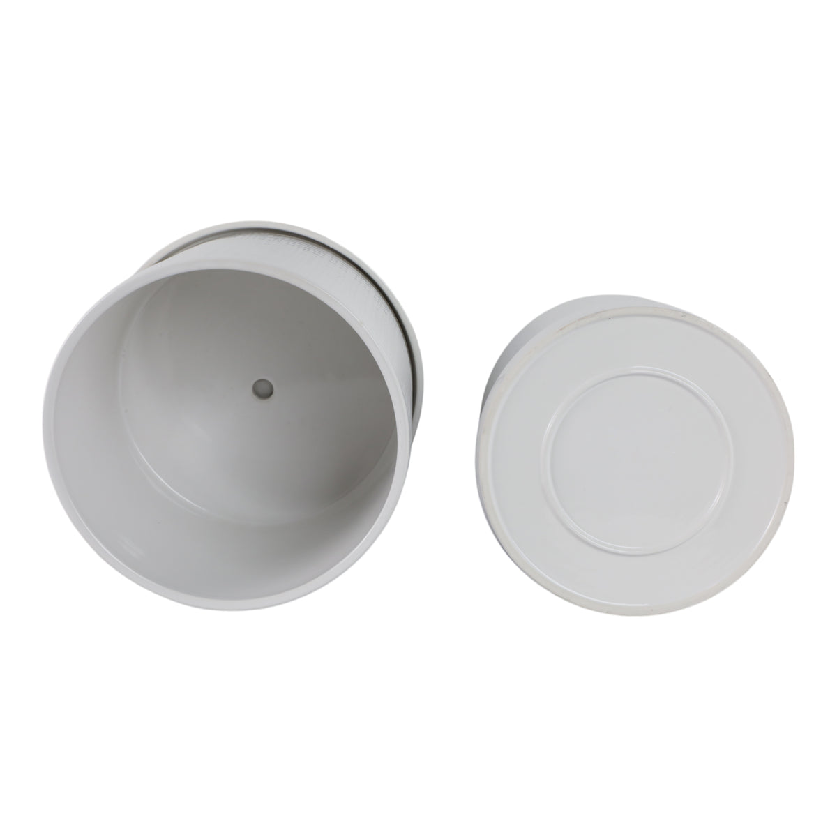 Reedburn White Planters (Set of 2)