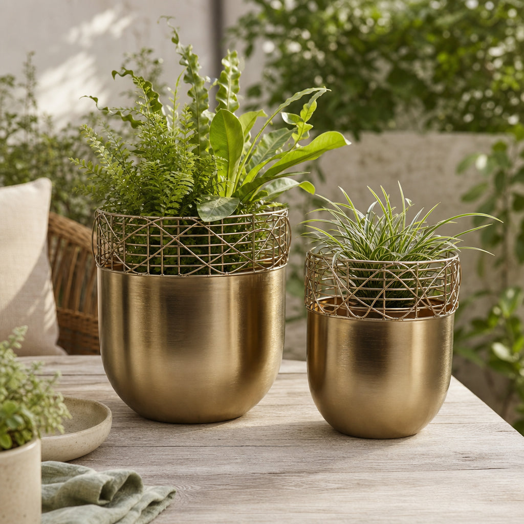 Leonawell Gold Planters (Set of 2)