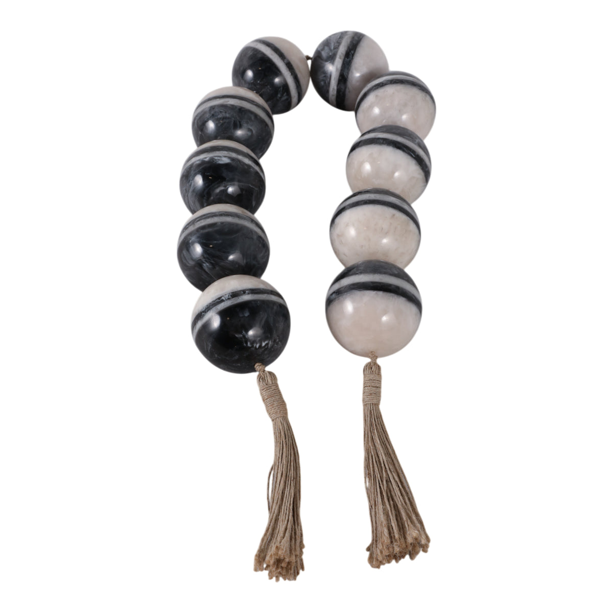 Heydonburn Ivory/White/Black Bead