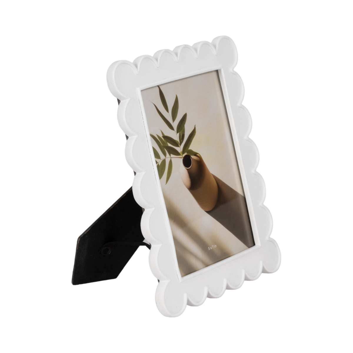Duarte White 5x7 Scallop Edge Photo Frame