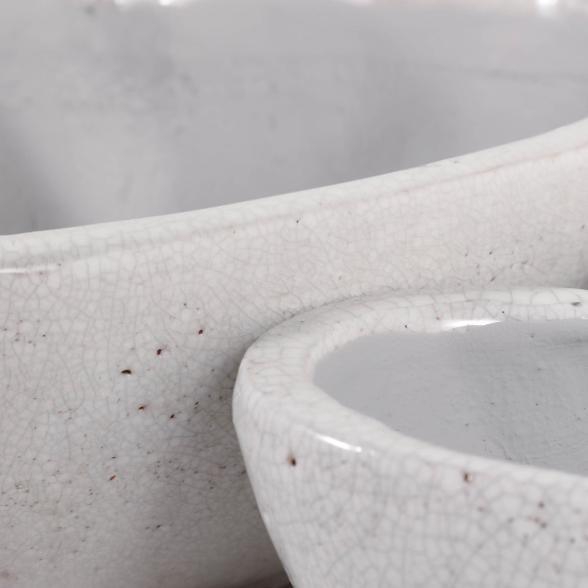 Devoncliff White Planters (Set of 2)
