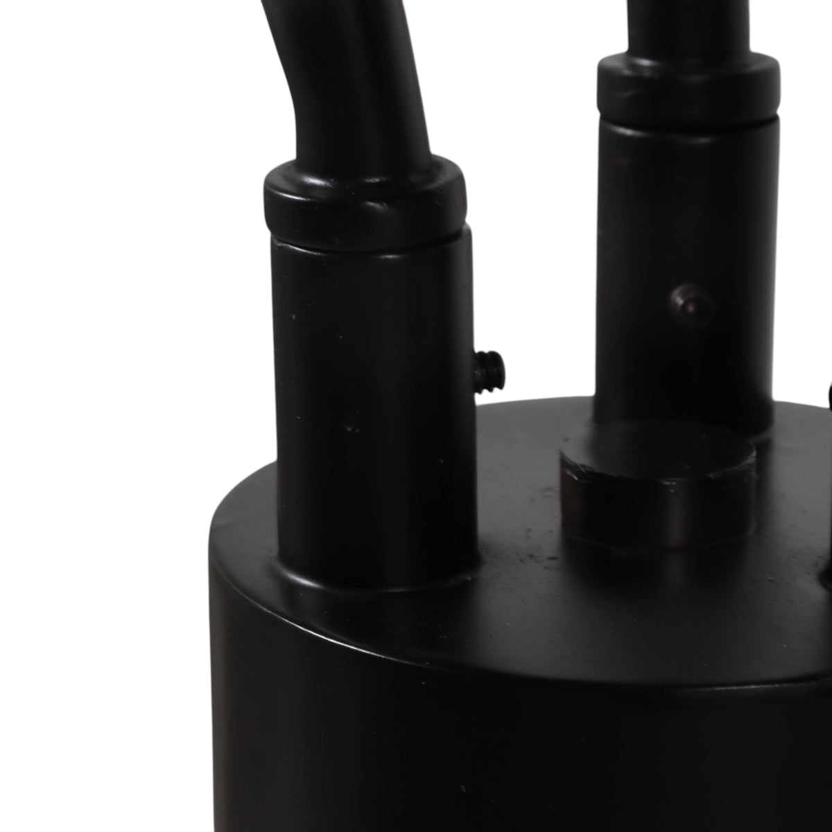 Armonshaw Bronze/Black Lamp