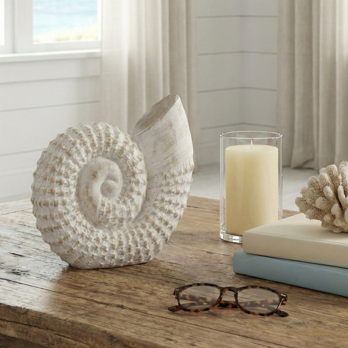 Essexrun White Shell Table Accent Decor