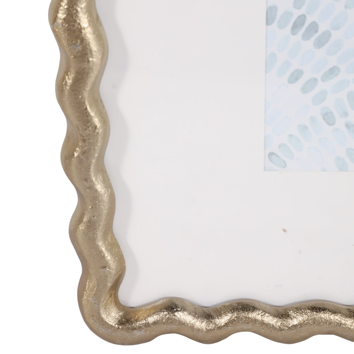 El Monte Gold Matted Photo Frame with Scallop Border