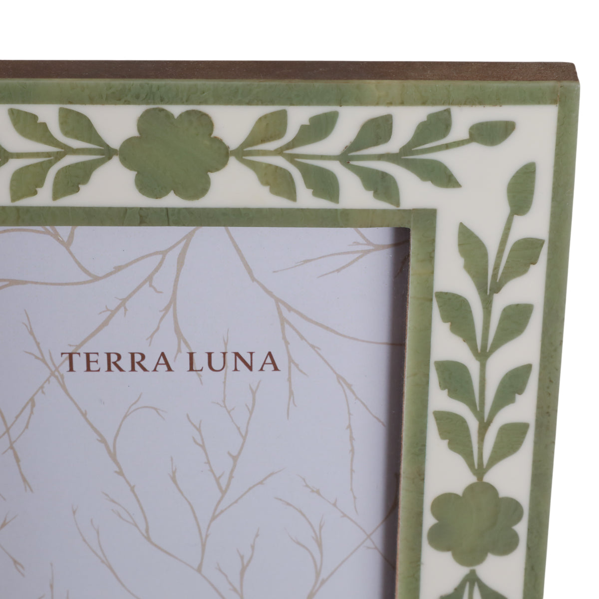 Fargooak White/Green 5x7 Petals Photo Frame