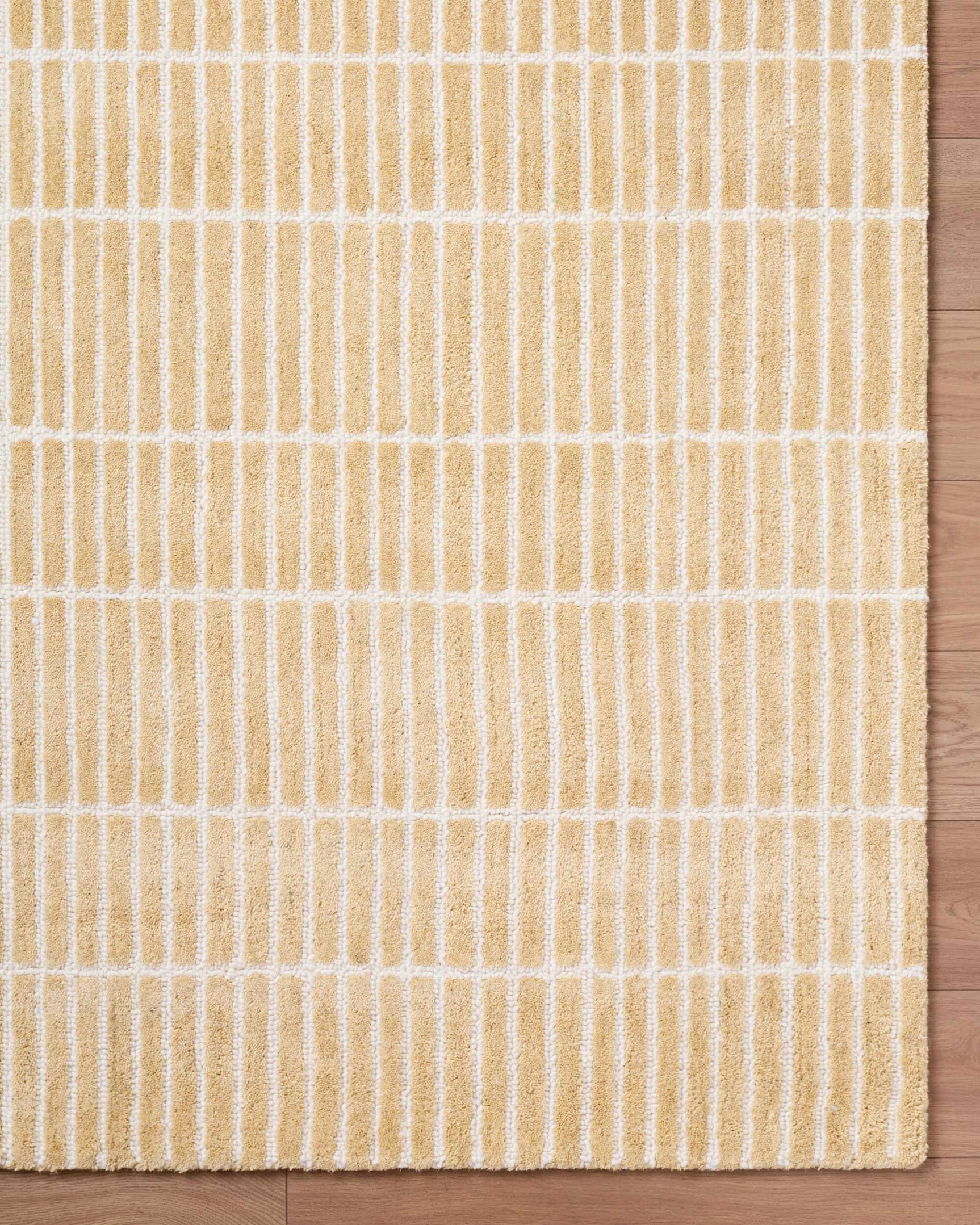 Finial Yellow Wool Area Rug