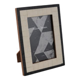 Vinland Ivory/Black Etched Border Photo Frame