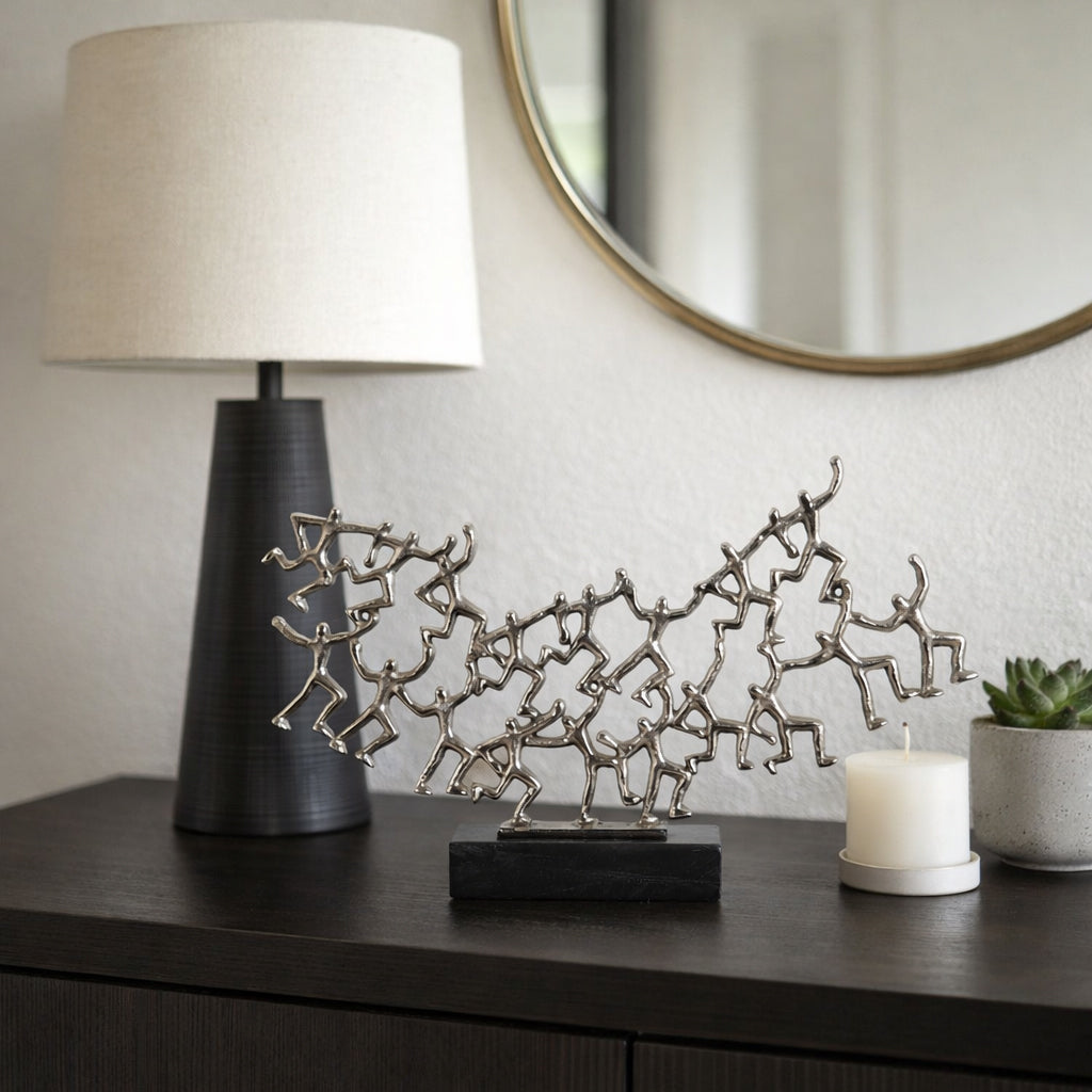 Sheltonbeach Silver/Black Decor