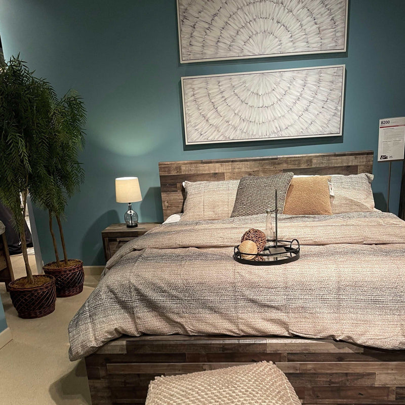 (Online Special Price) Derekson Multi Gray Queen Panel Bedroom Set / 4pc - Ornate Home