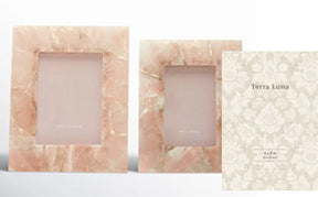 Evergreen Rose 4x6 Agate Quartz Photo Frame