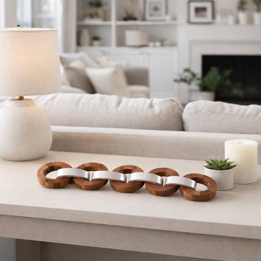 Waylandlake Brown/White Decor