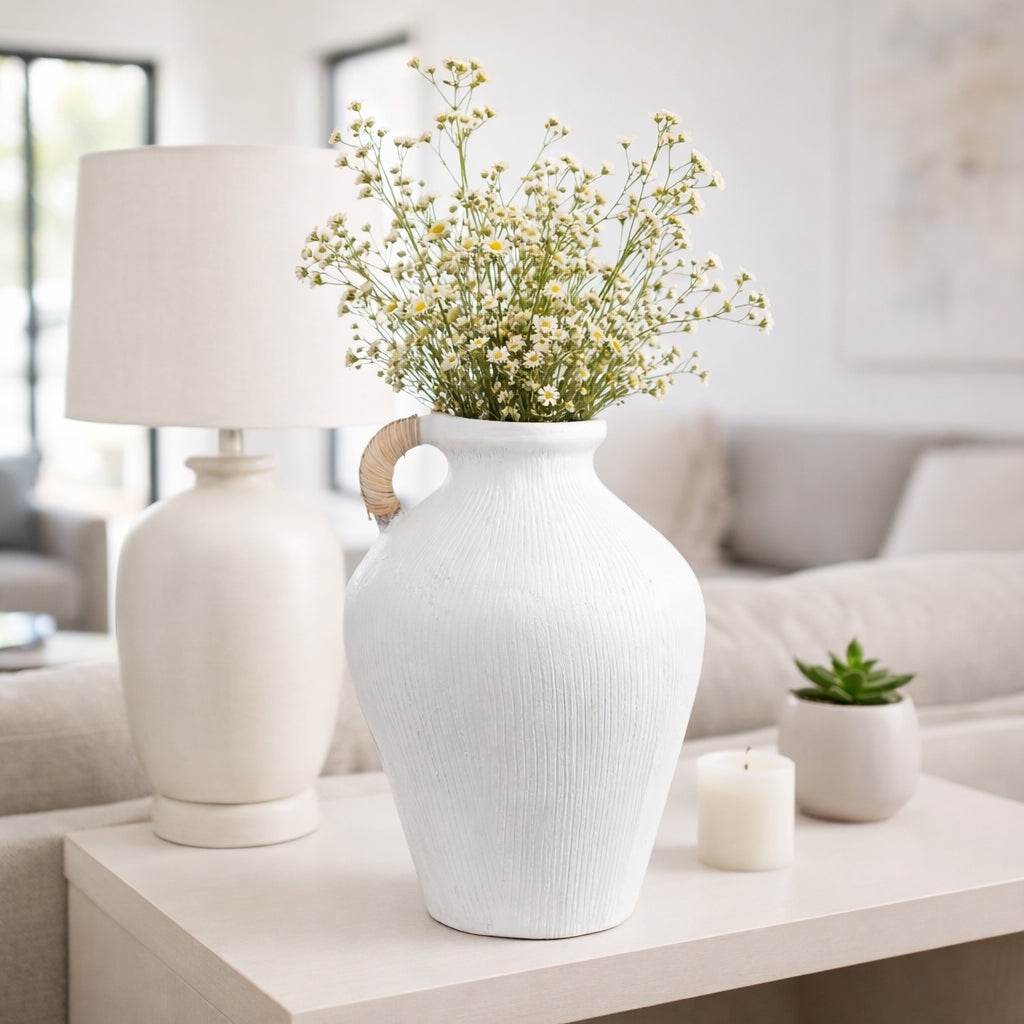 Hankway White Vase