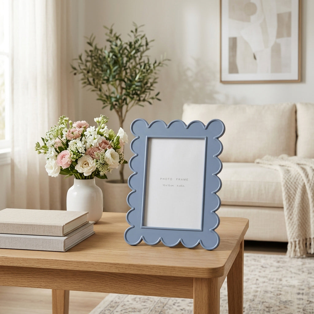 Farley Blue 4x6 Scallop Edge Photo Frame