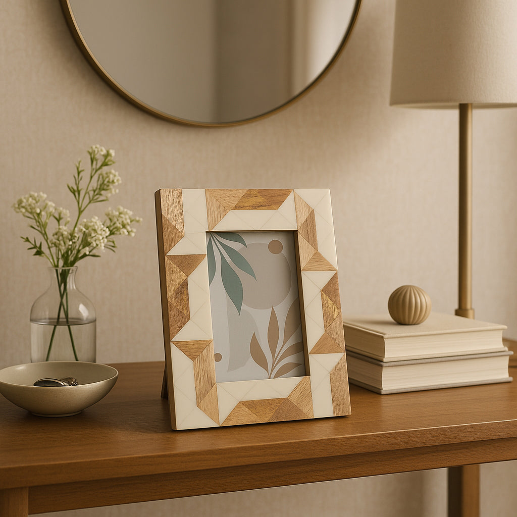 Nashville White Resin Geometric Photo Frame