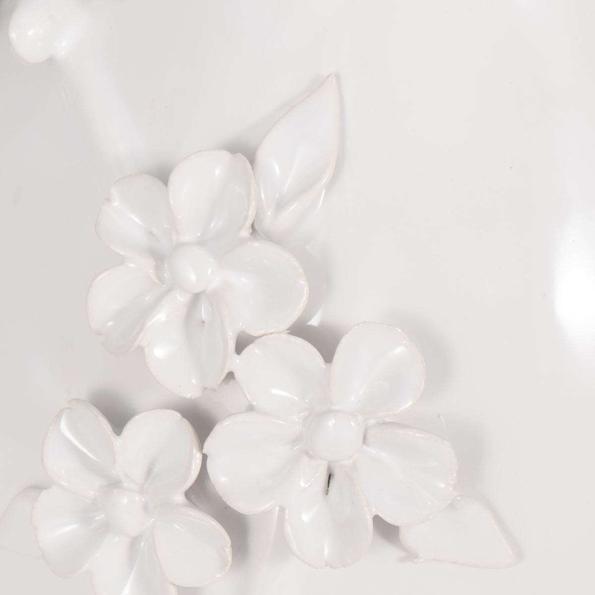 Dow Cream Floral Applique Table Lamp
