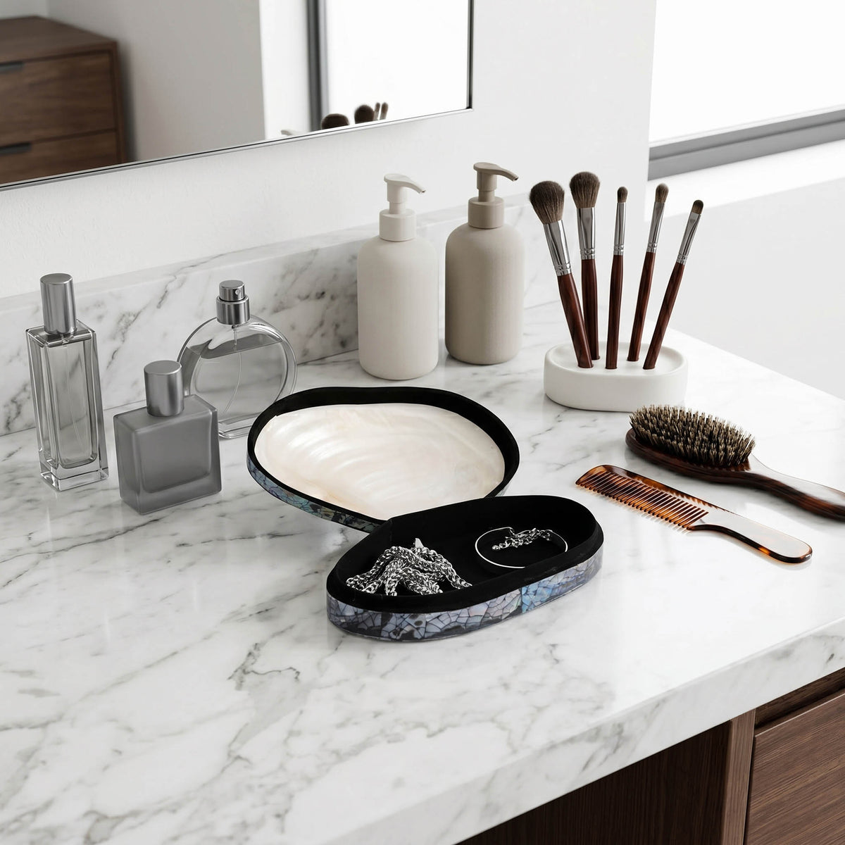 Potrero Natural/White Pearlized Shell Decorative Box