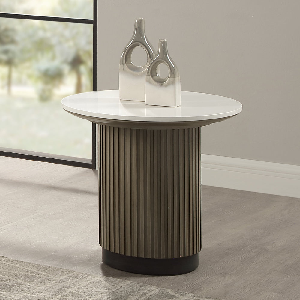 Clayten Engineering Top/Light Oak End Table