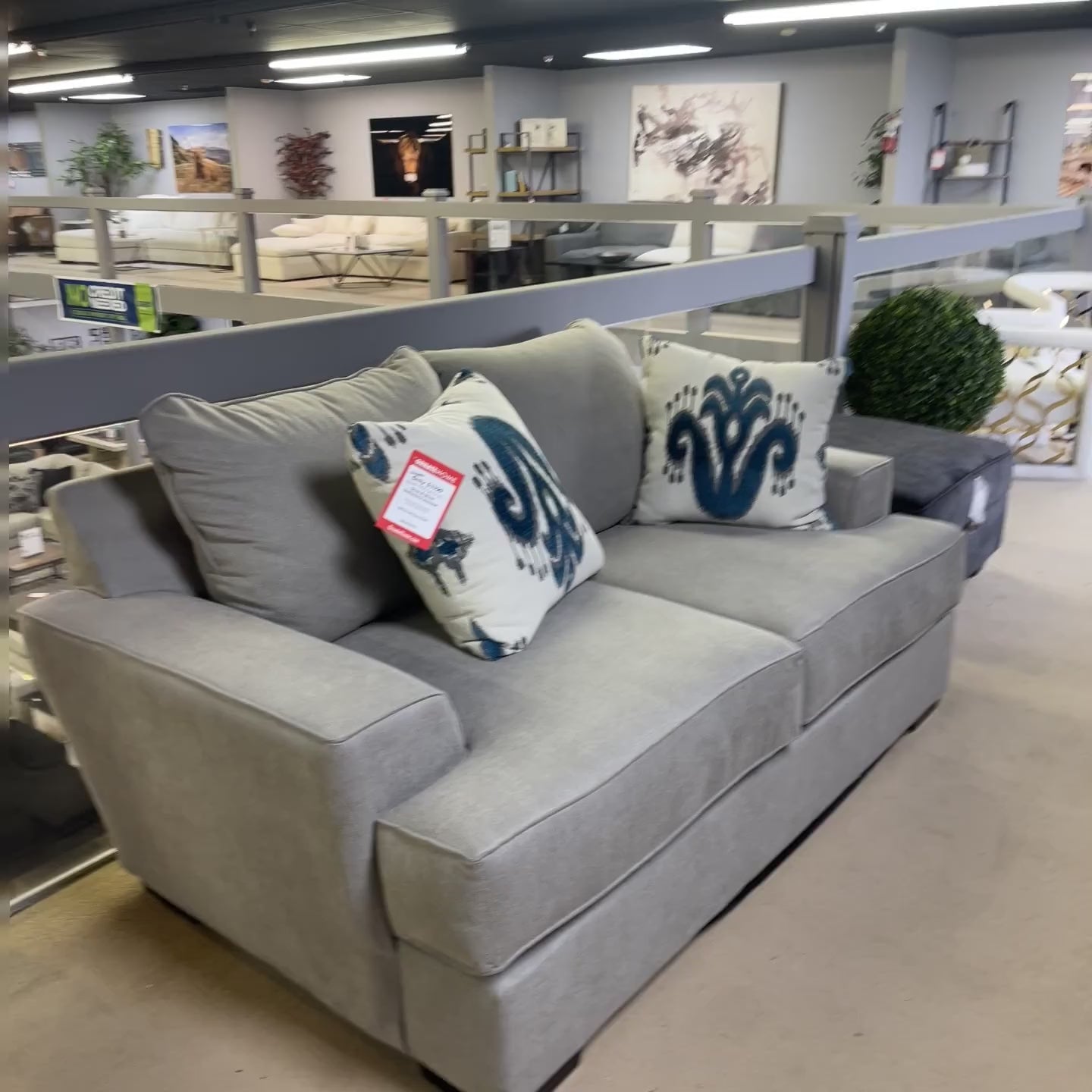 Renesmee Gray & Silver Stationary Loveseat