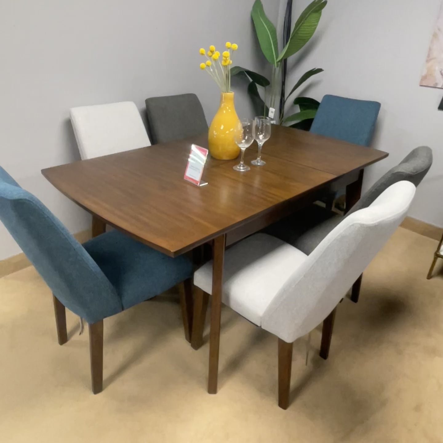 Lyncott Gray & Brown Dining Chair (Set of 2)