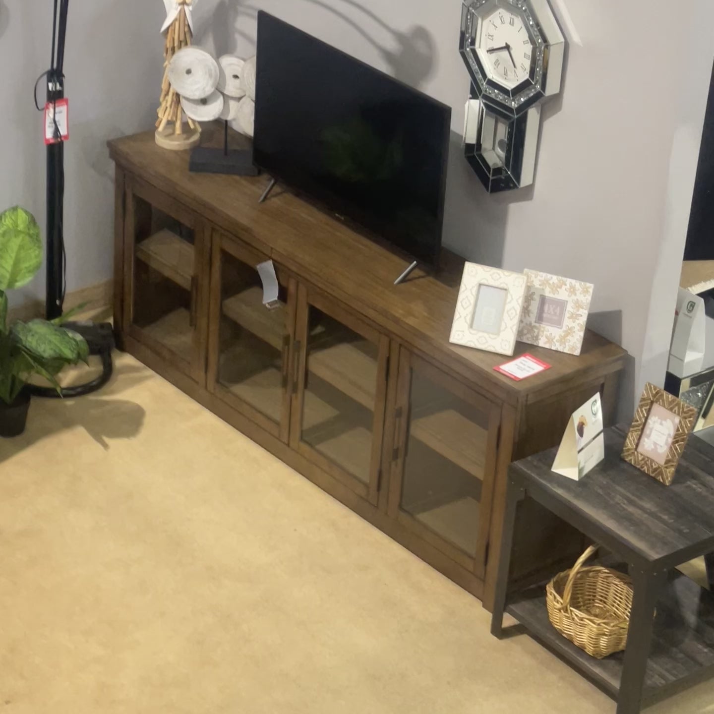 Boardernest Brown 85" TV Stand