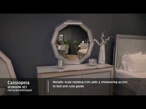 Cassiopeia Metallic Gray 5 Pc. Queen Bedroom Set w/ Chest