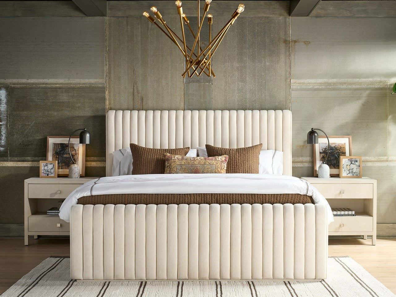 Strata Mist/Levi Oyster King Bed