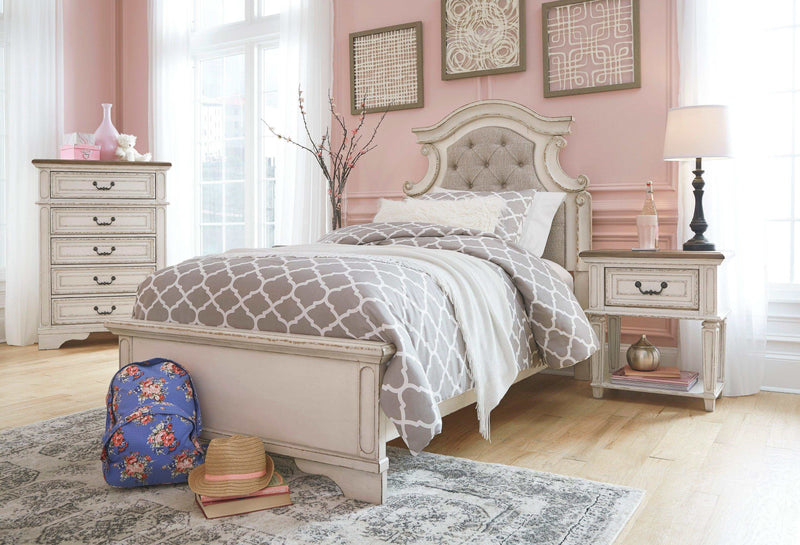 (Online Special Price) Realyn Twin Panel Bed - Ornate Home