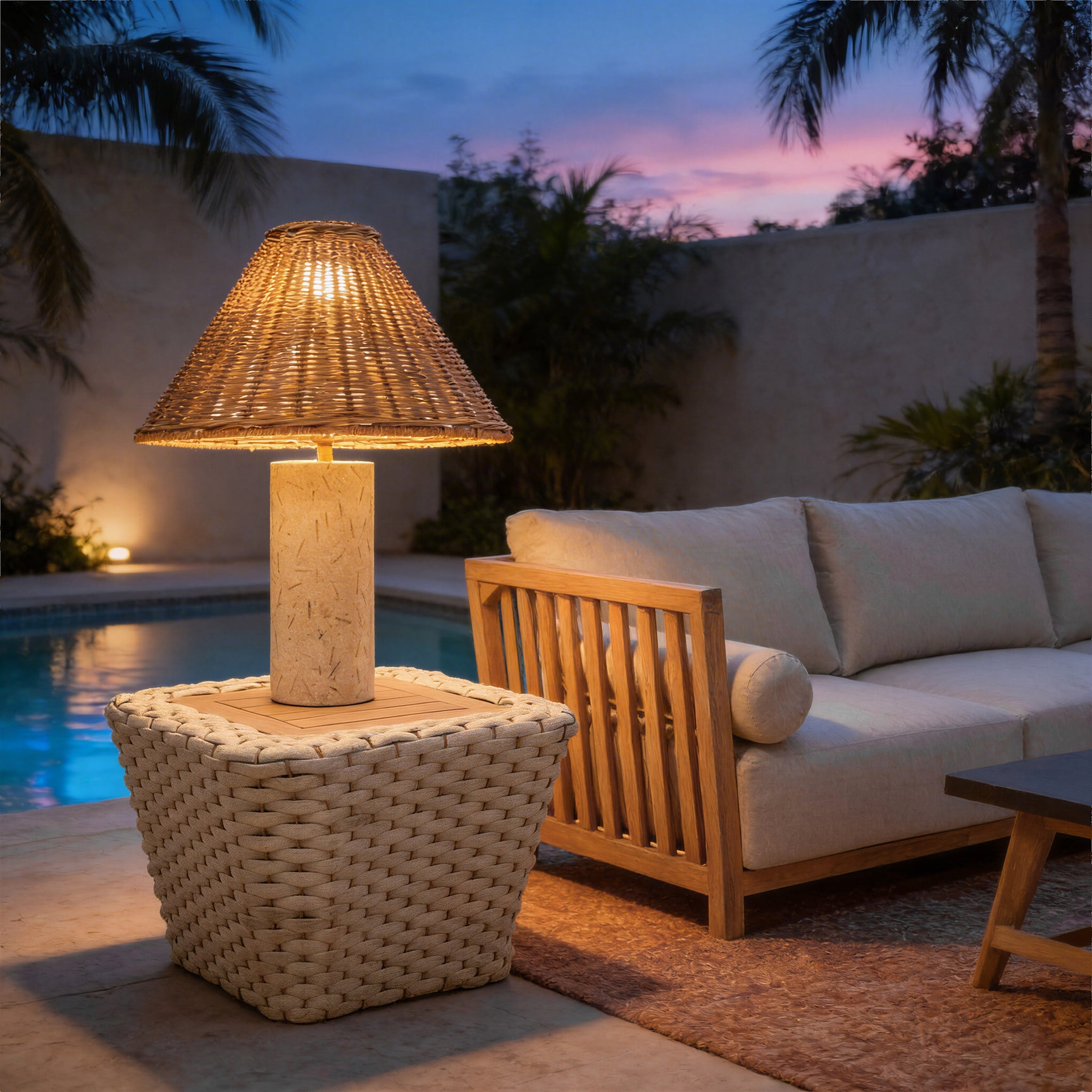 Kintal Natural Solar Table Lamp