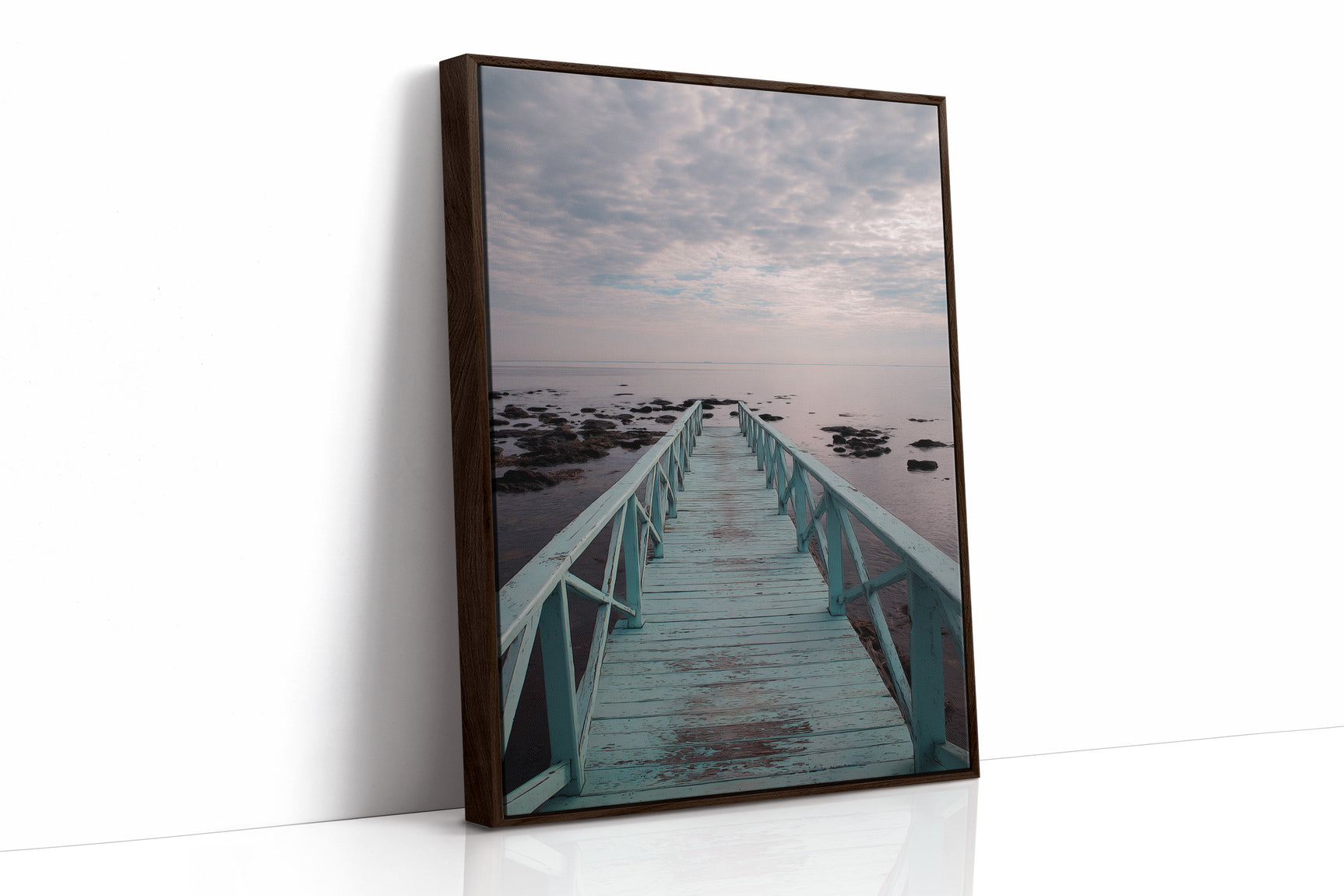 Pathway to Quiet Horizons
