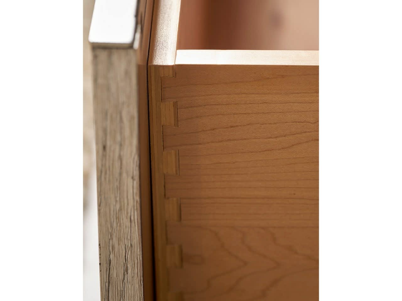 Quartz Mist/White Drawer Chest