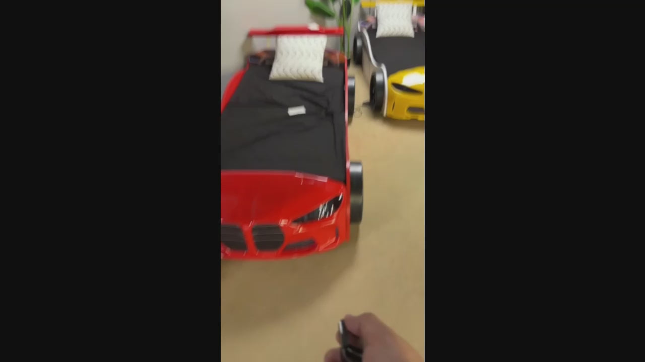 GTX Carbed Yellow Kid Bed / Mattress Included