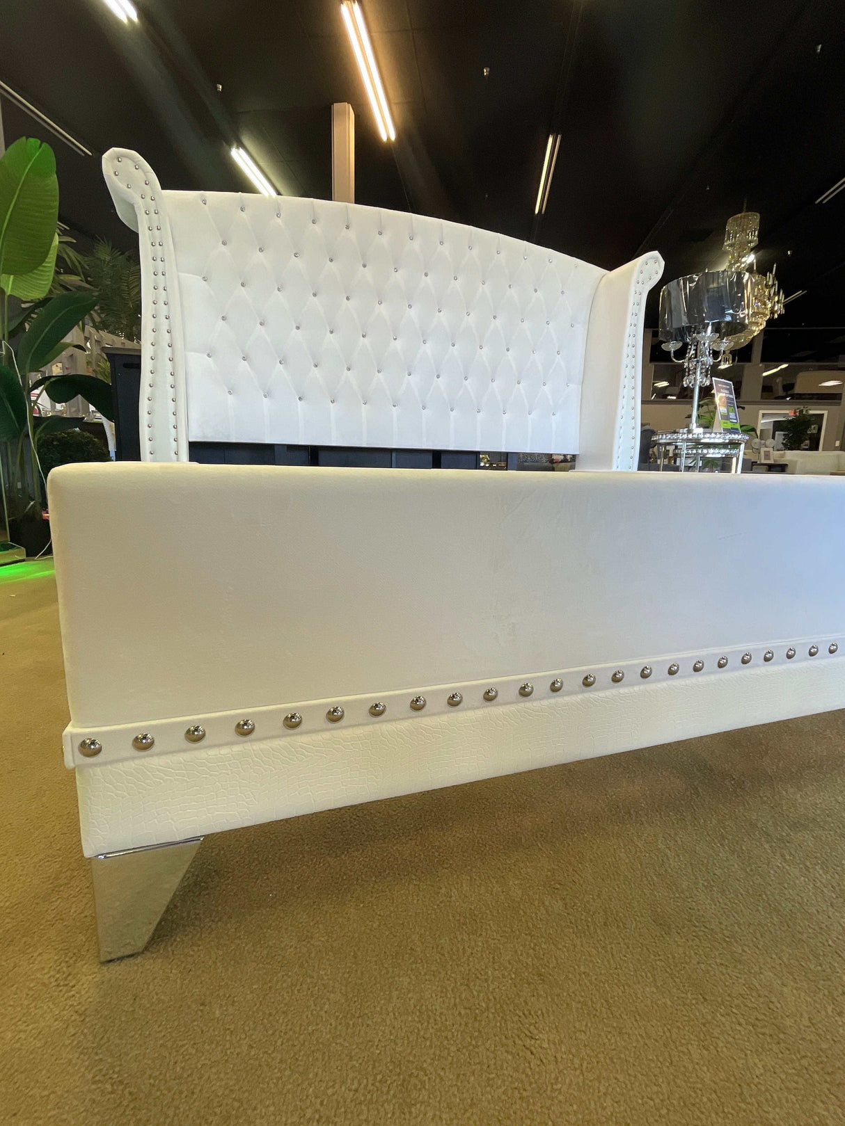 Barzini White Eastern King Bed - Ornate Home