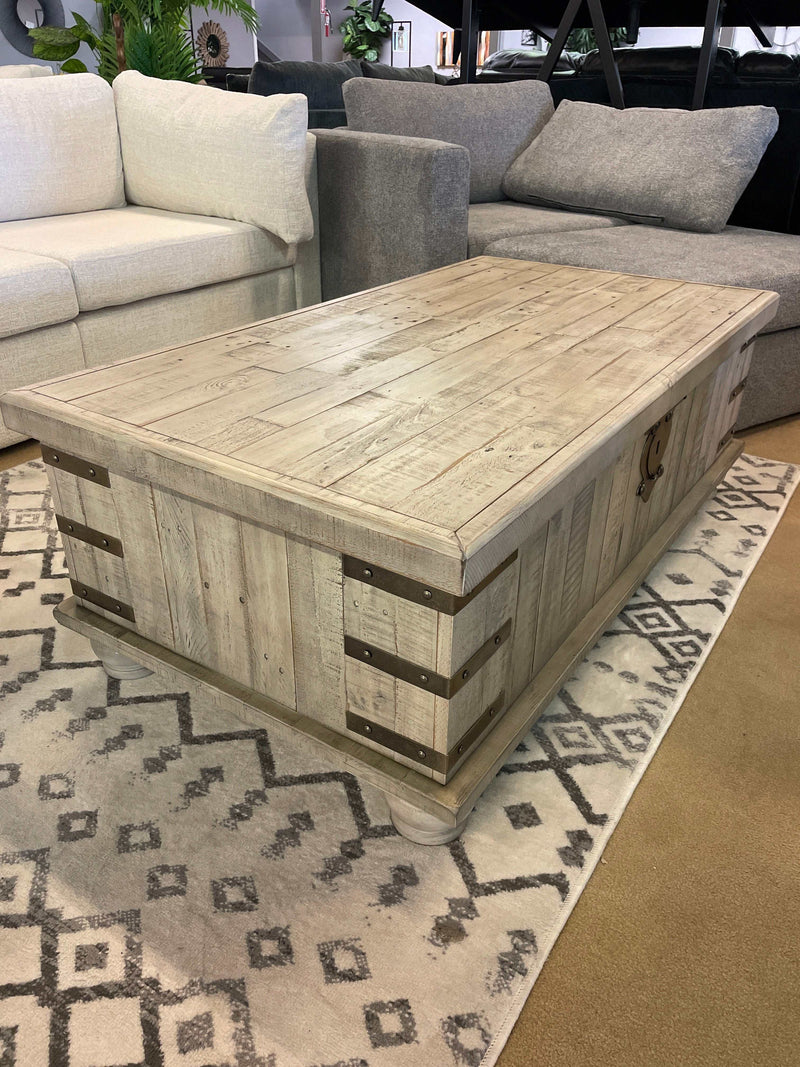 Carynhurst coffee table with deals lift top