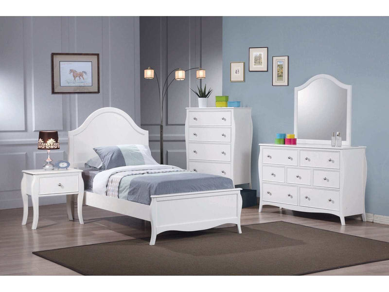 Dominique - White - 4pc Full Bedroom Set - Ornate Home