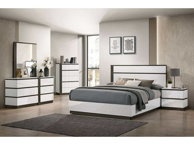 Birsfelden White & Metallic Gray 5pc Queen Bedroom Set - Ornate Home