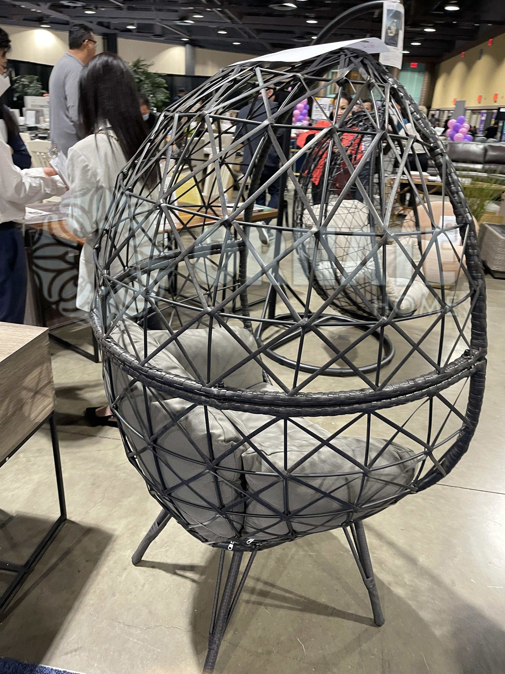 Aeven Light Gray & Black Patio Lounge Chair - Ornate Home