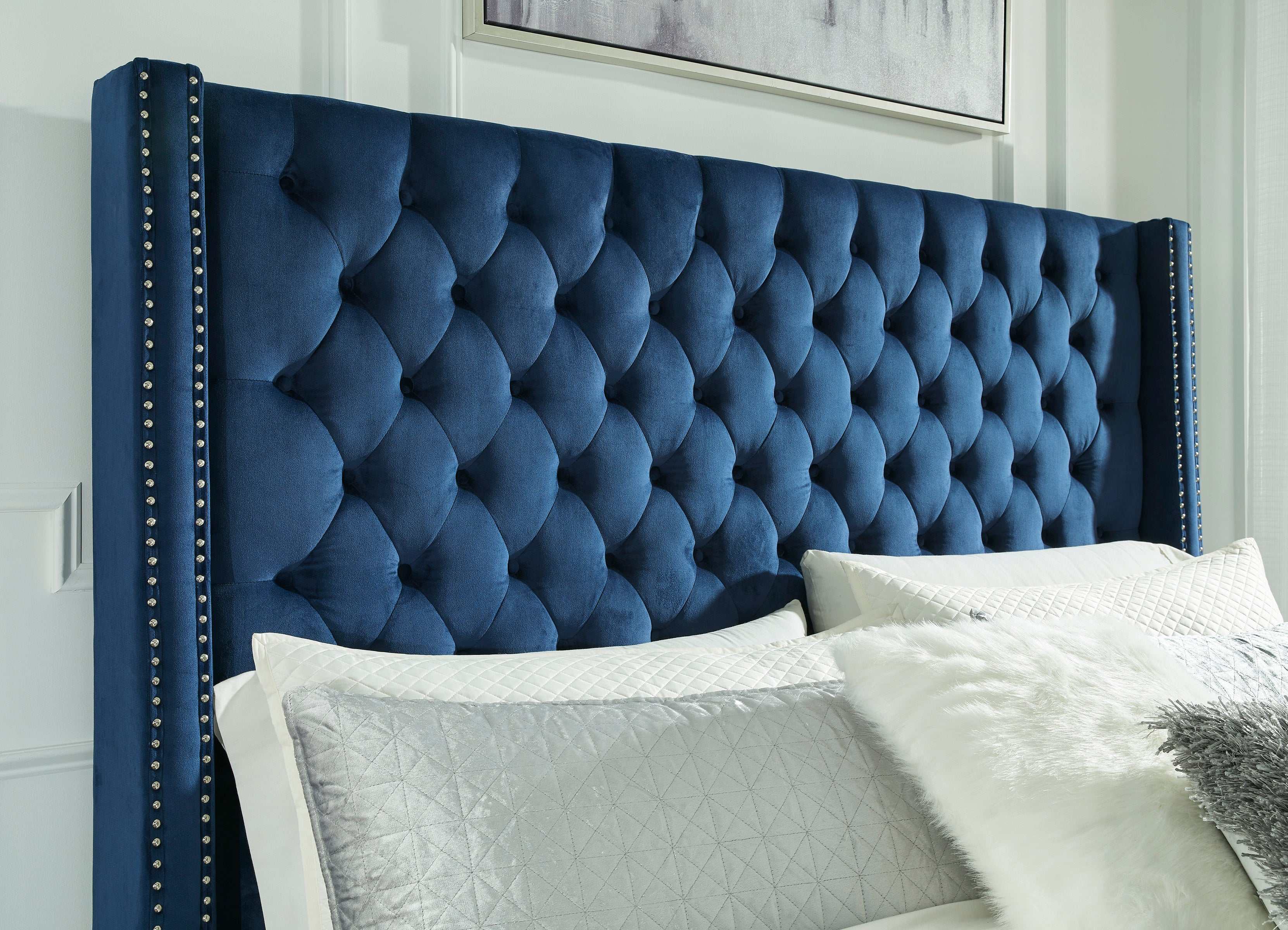 Coralayne Upholstered Bed - Ornate Home