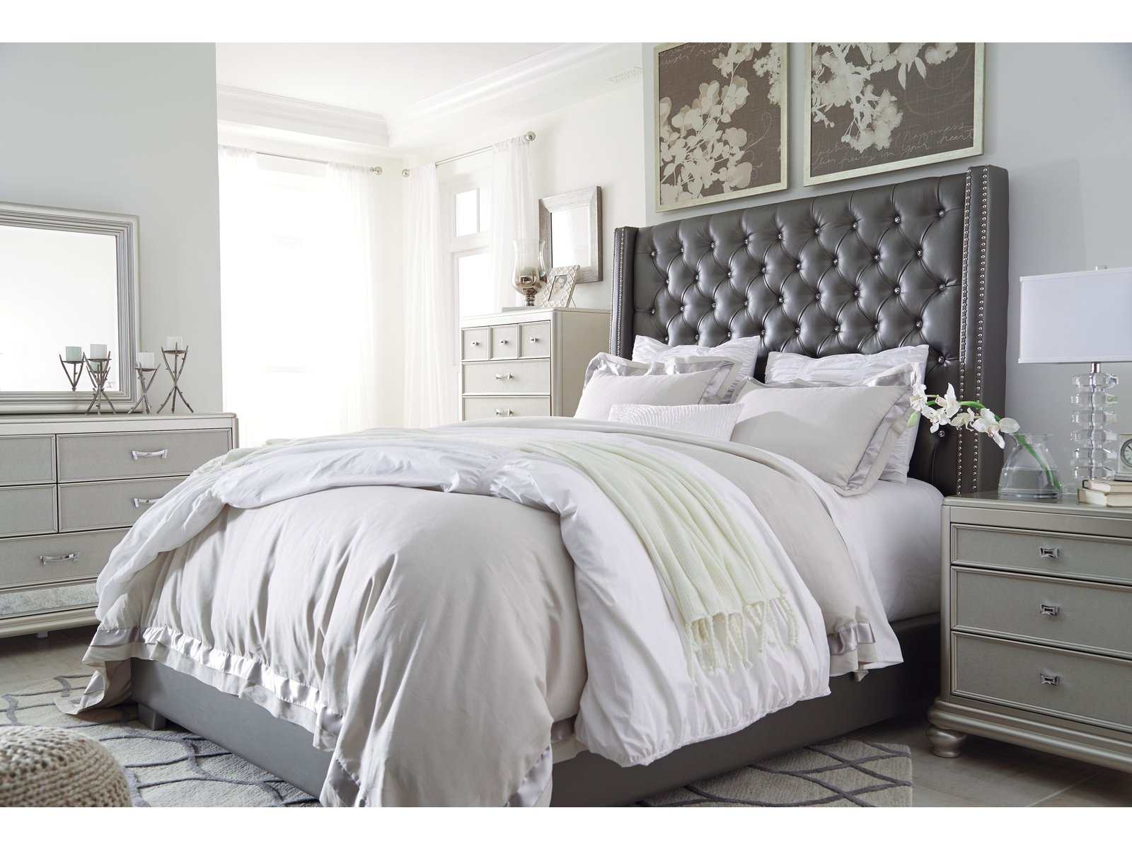 Coralayne Upholstered Bed - Ornate Home