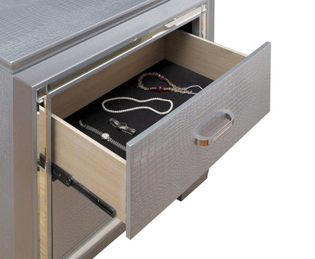 Bellanova Silver Queen Bedroom Set  w/ 2 Nightstands / 5pc - Ornate Home