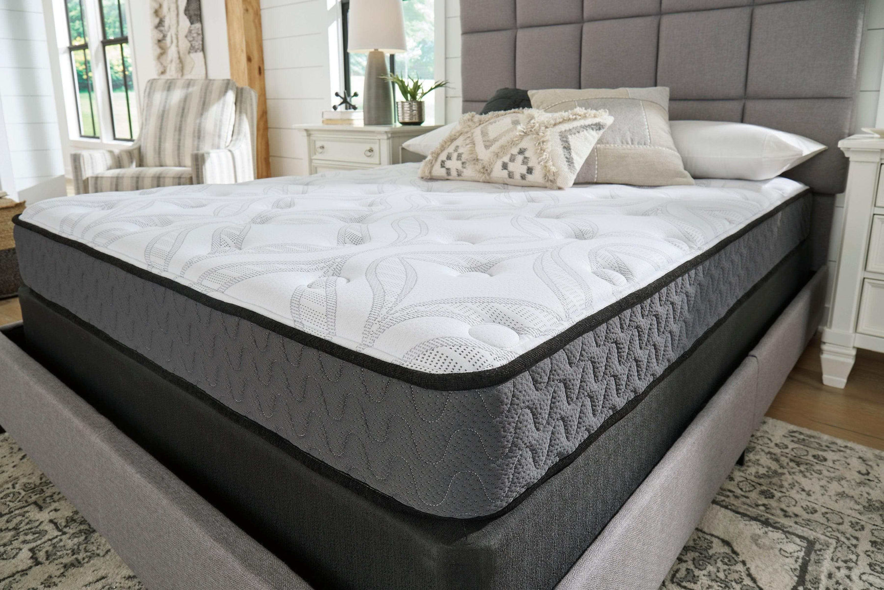 Bonnell Hybrid 8 Inch Mattress Firm - Ornate Home